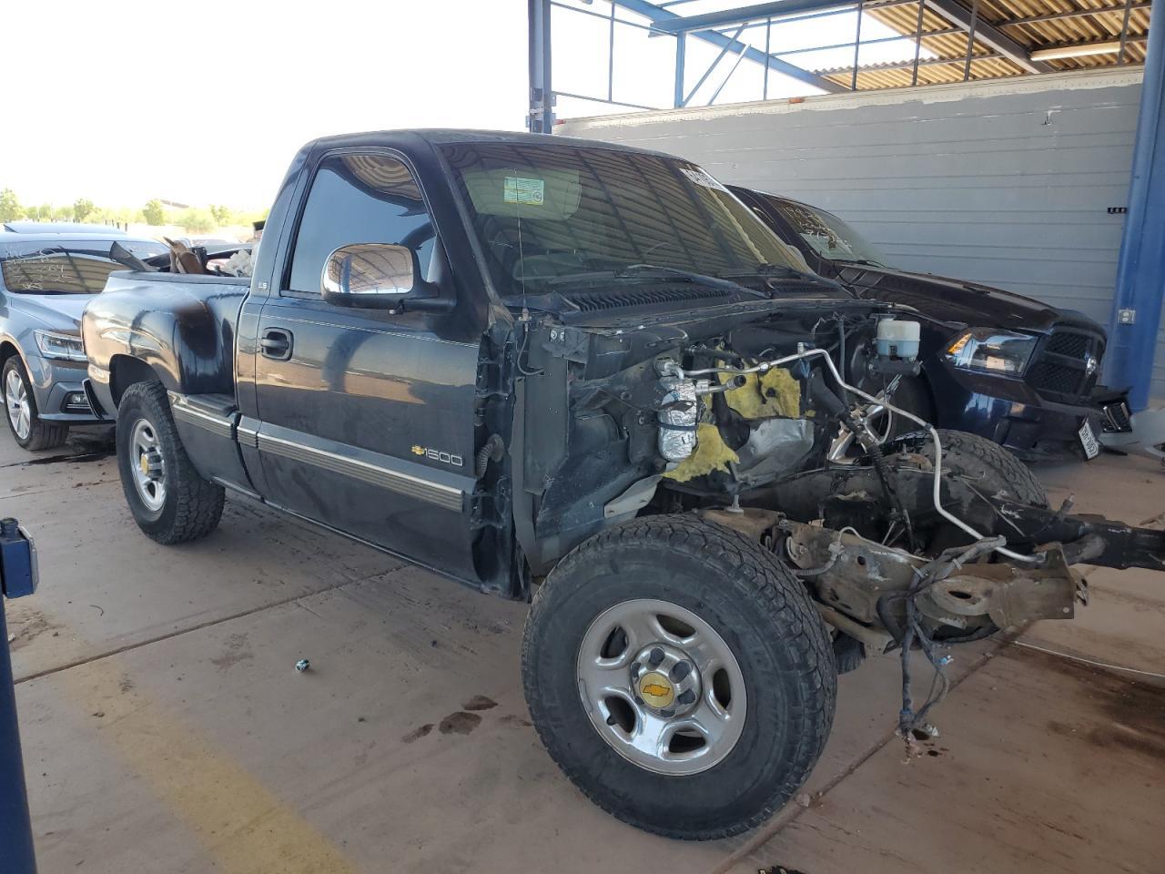 2002 Chevrolet Silverado C1500 - Фото 4
