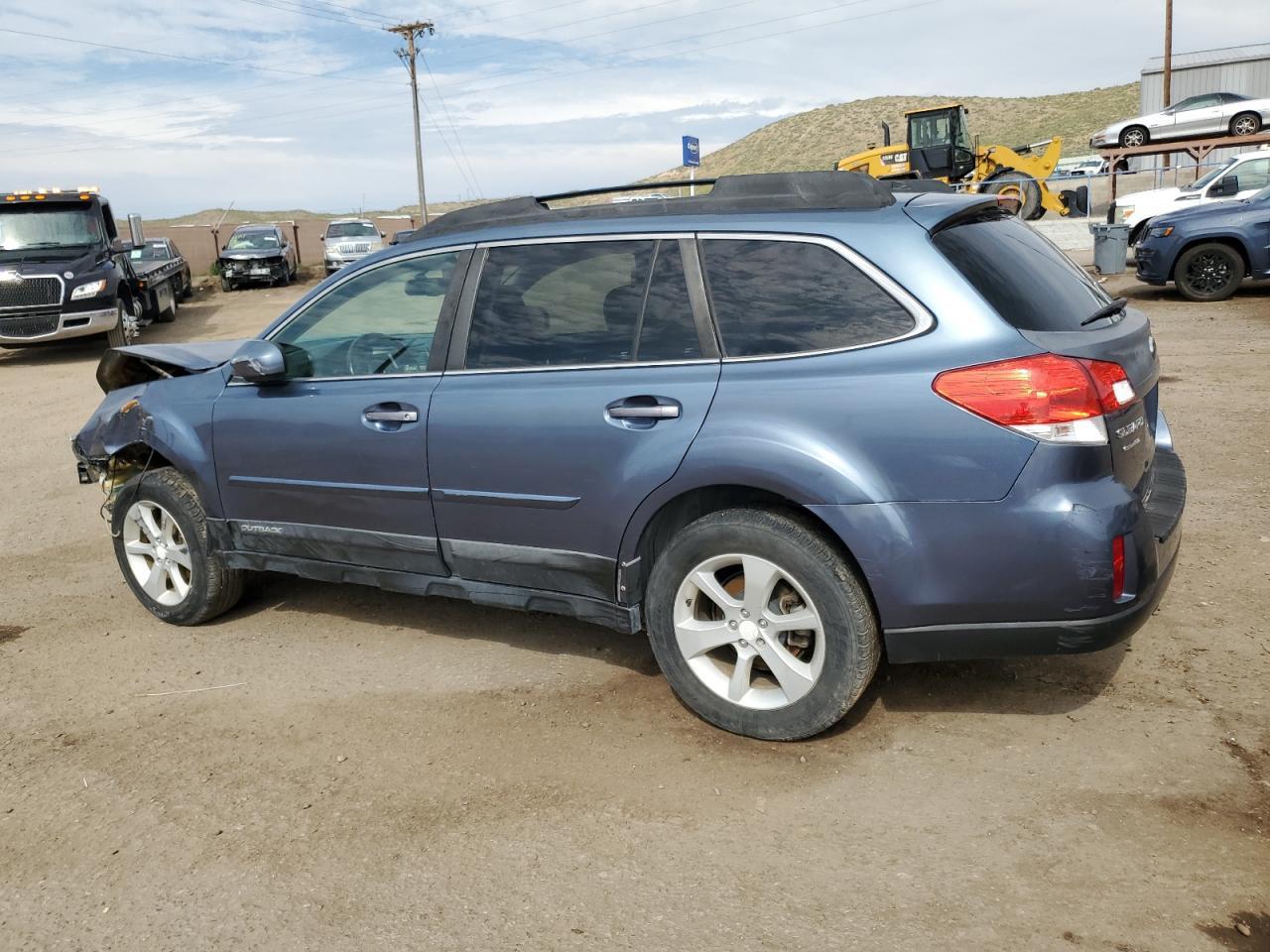 2013 Subaru Outback 2.5I Premium - Фото 2