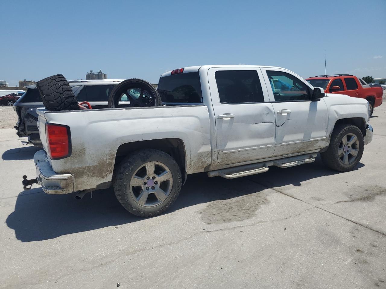 2017 Chevrolet Silverado C1500 Lt - Image 3