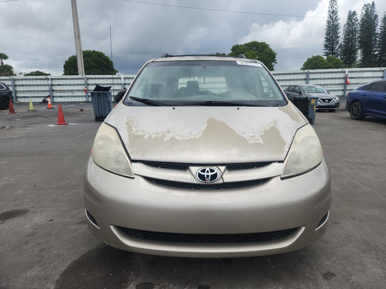2006 Toyota Sieanna - Image 5