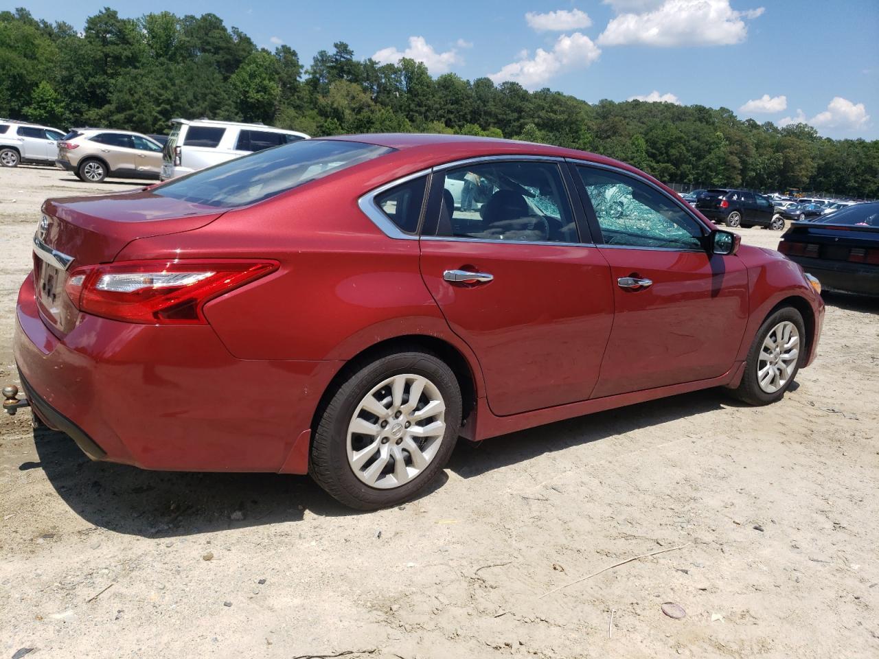 2017 Nissan Altima 2.5 S - Фото 3