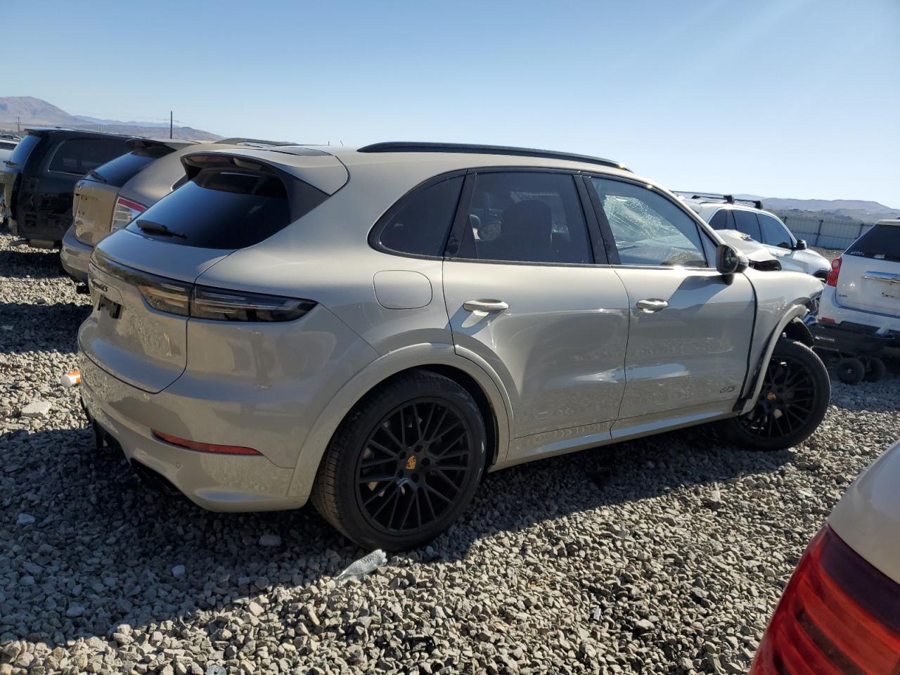 2023 Porsche Cayenne Gts - Фото 3