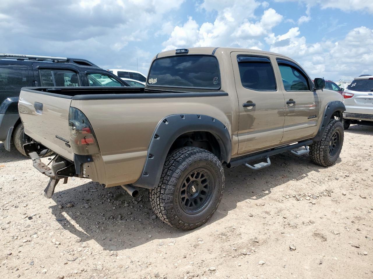 2011 Toyota Tacoma Double Cab Prerunner - Фото 3