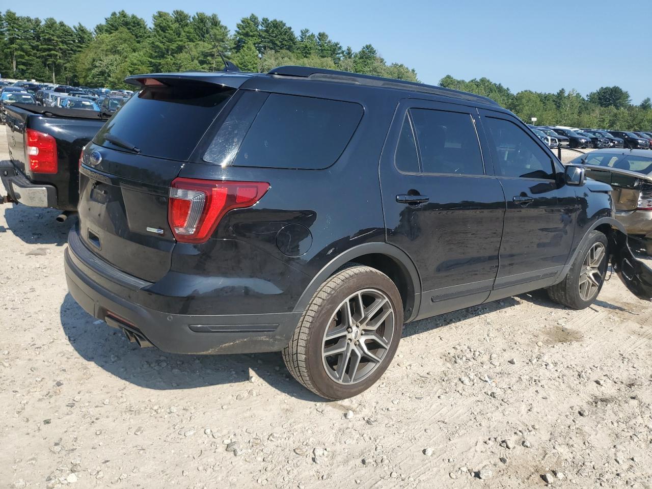 2019 Ford Explorer Sport - Фото 3