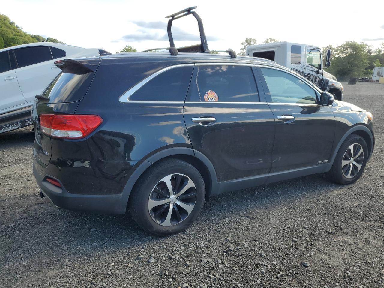 2017 Kia Sorento Ex - Image 3