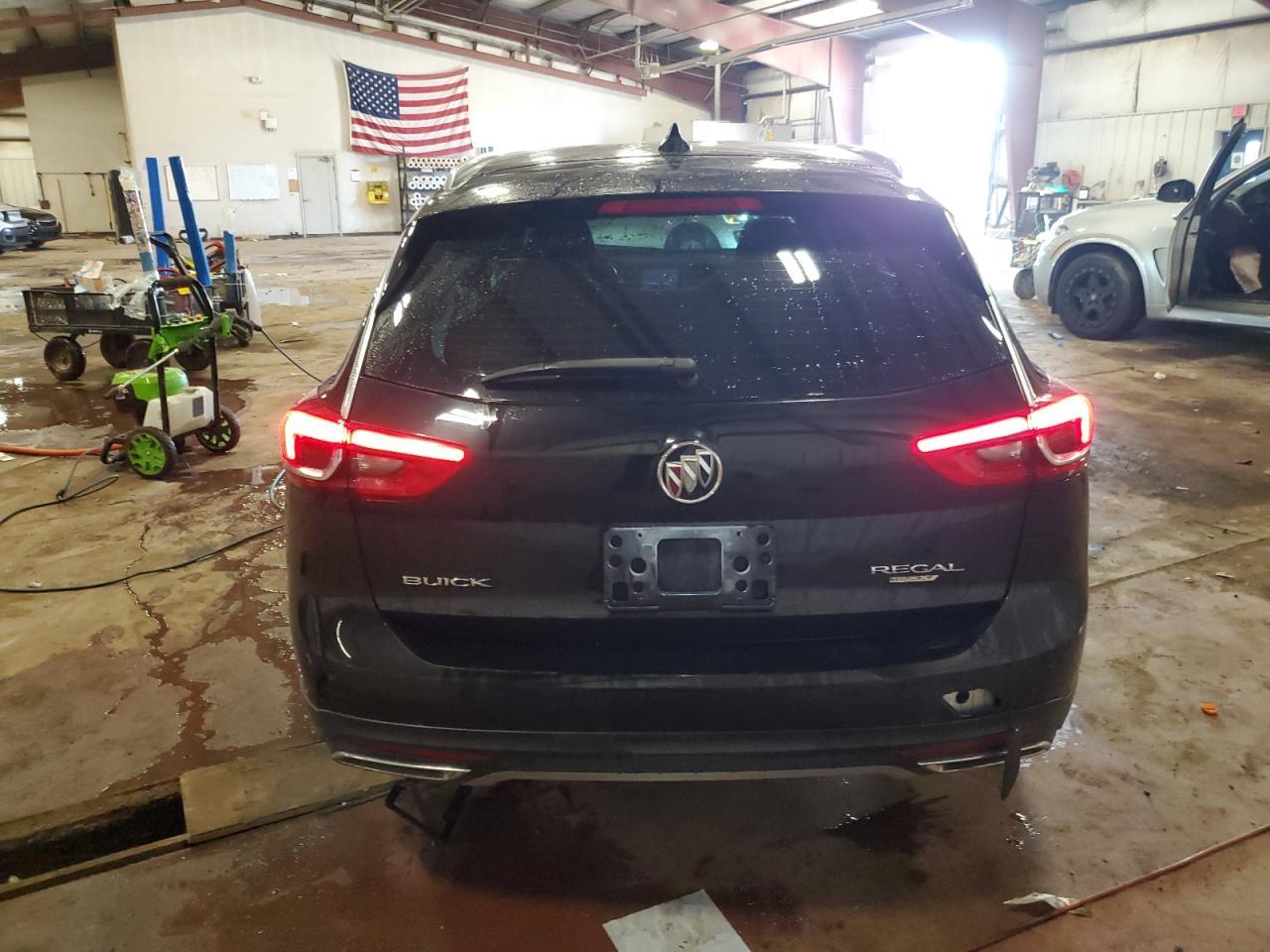 2018 Buick Regal Tourx Preferred - Фото 6