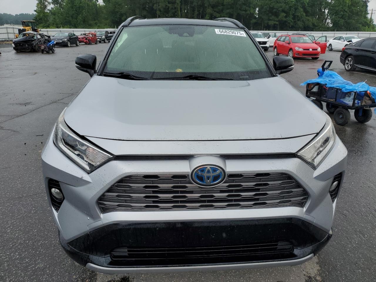 2019 Toyota Rav4 Xse - Image 5