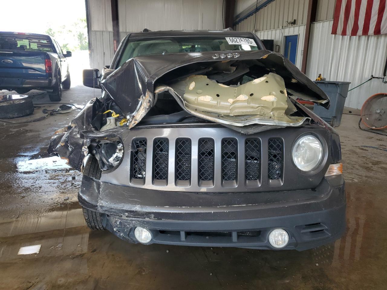 2014 Jeep Patriot Latitude - Фото 5