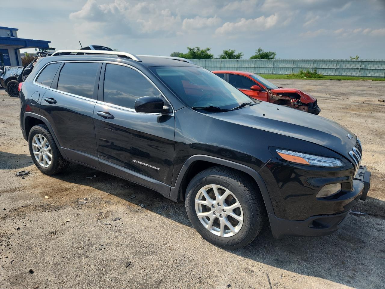 2015 Jeep Cherokee Latitude - Image 4