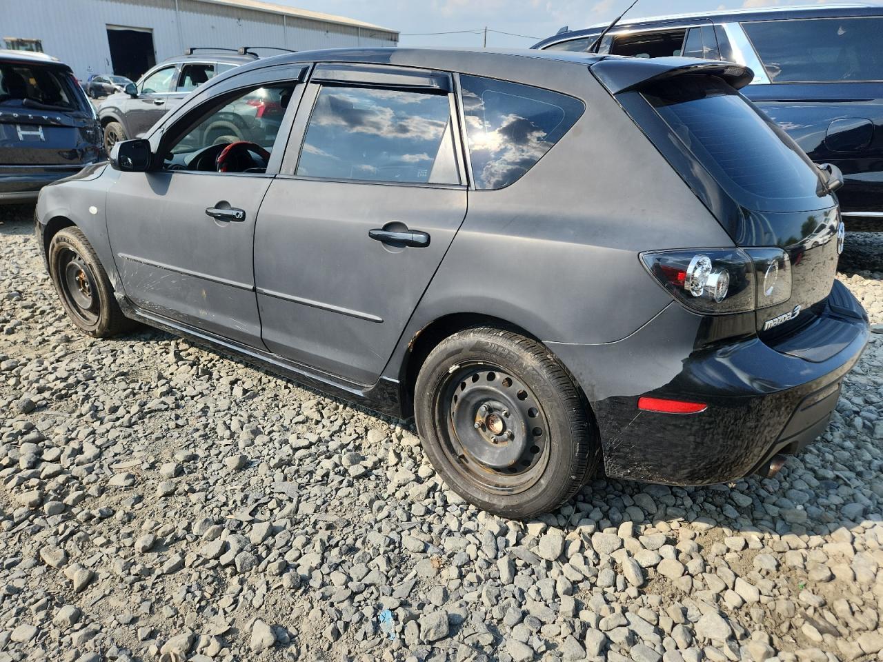 2008 Mazda 3 Hatchback Hatchback - Image 2