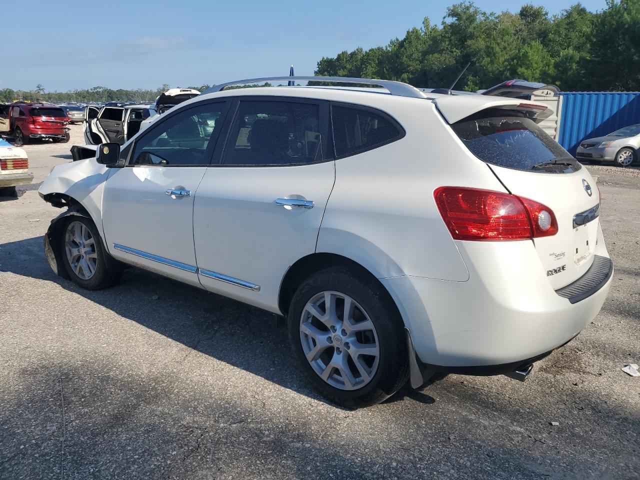 2011 Nissan Rogue S - Фото 2