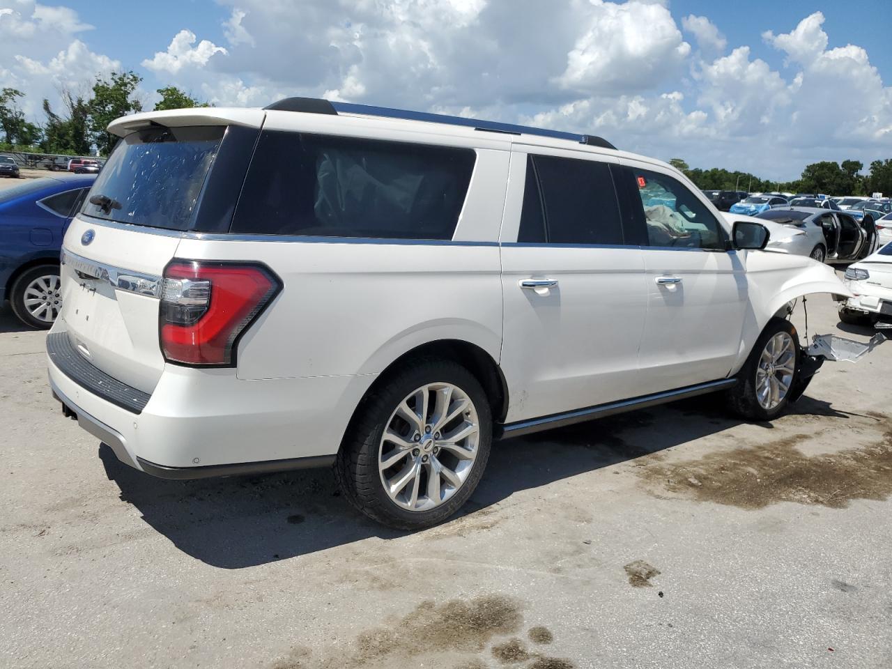 2018 Ford Expedition Max Limited - Image 3
