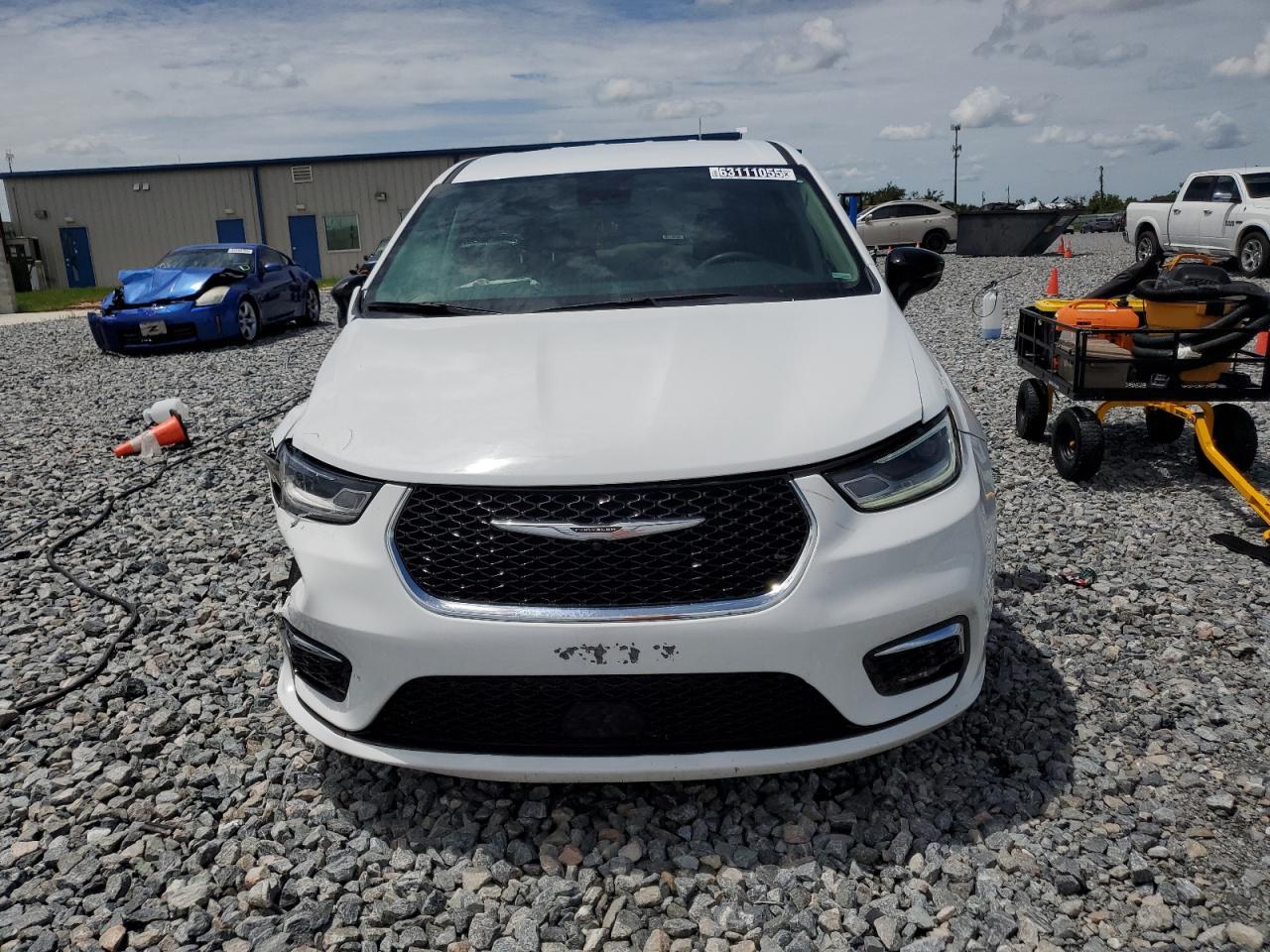 2024 Chrysler Pacifica Touring L - Фото 5