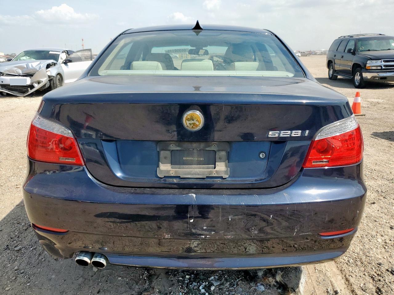 2008 BMW 528 I - Фото 6