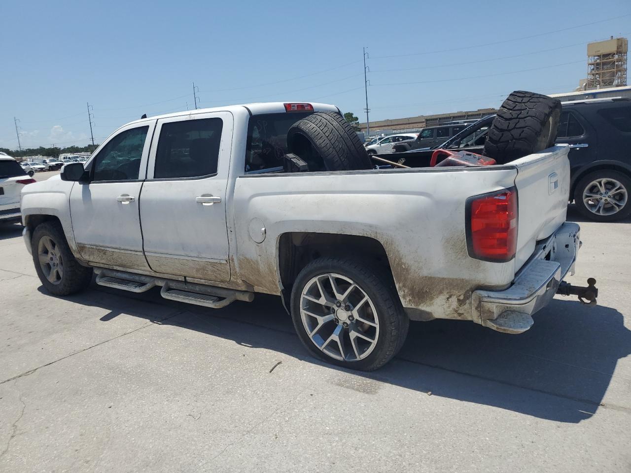 2017 Chevrolet Silverado C1500 Lt - Image 2