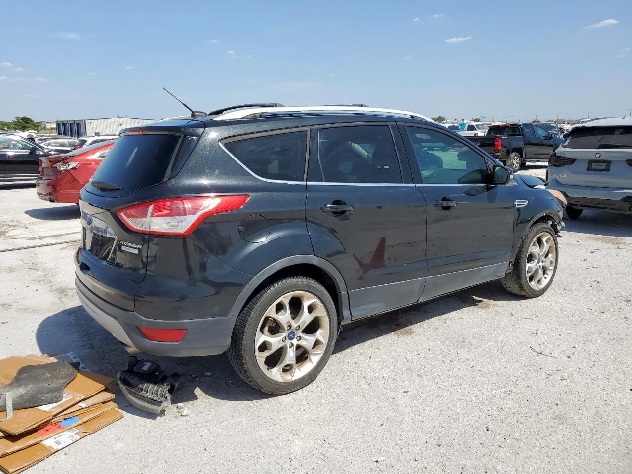 2015 Ford Escape Titanium - Image 3