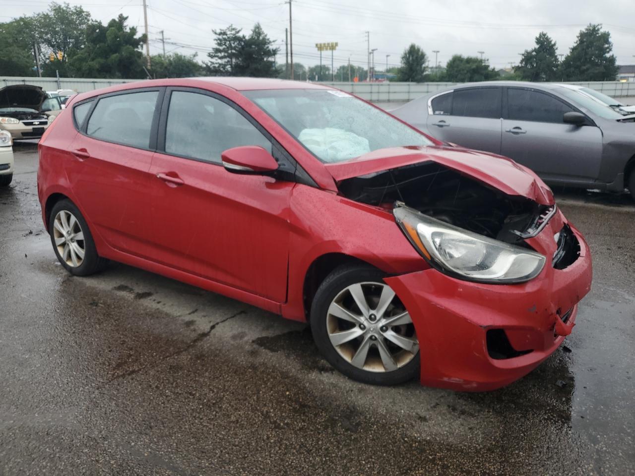 2013 Hyundai Accent Se - Image 4