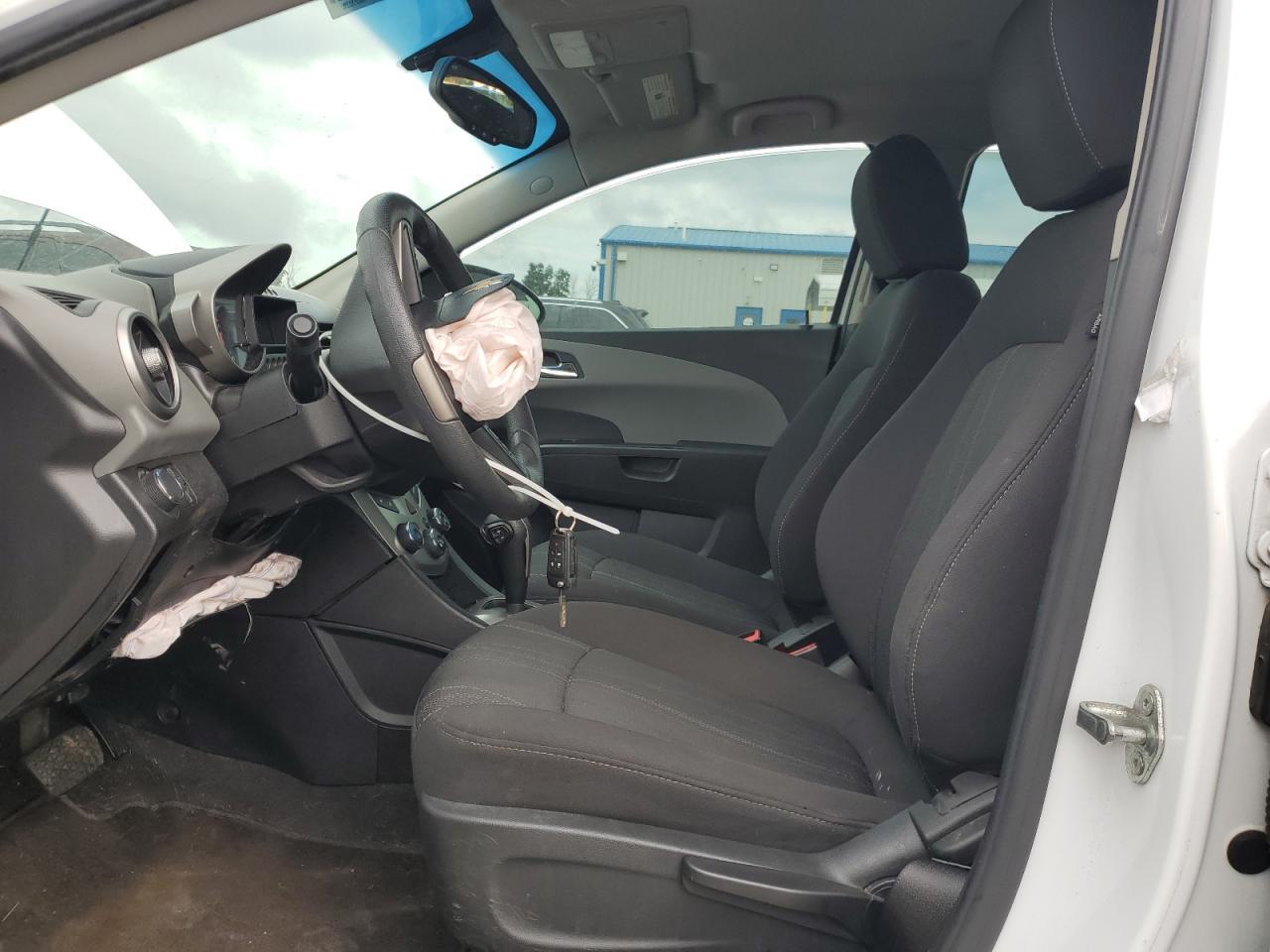 2014 Chevrolet Sonic Lt - Фото 7
