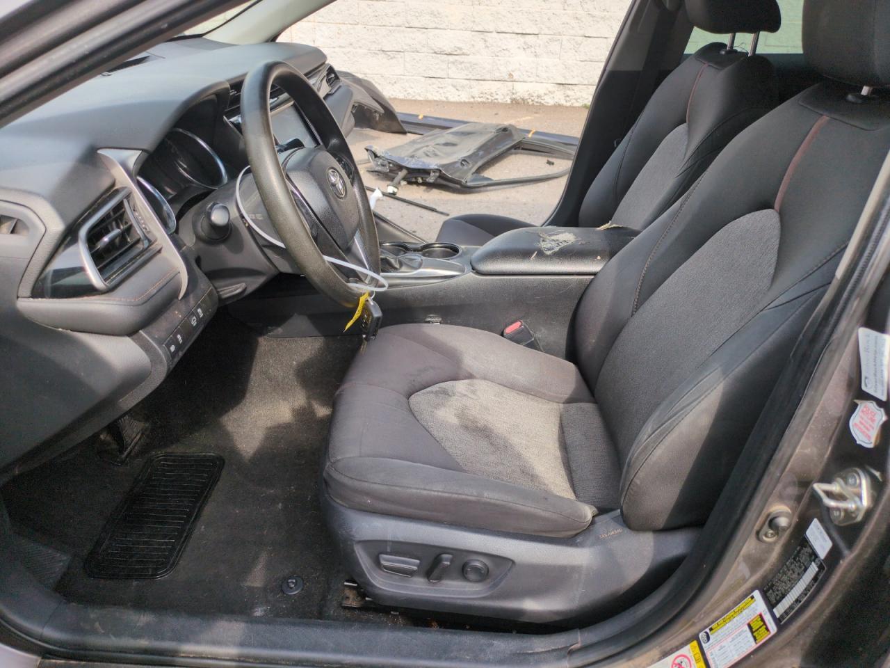 2019 Toyota Camry L - Фото 7