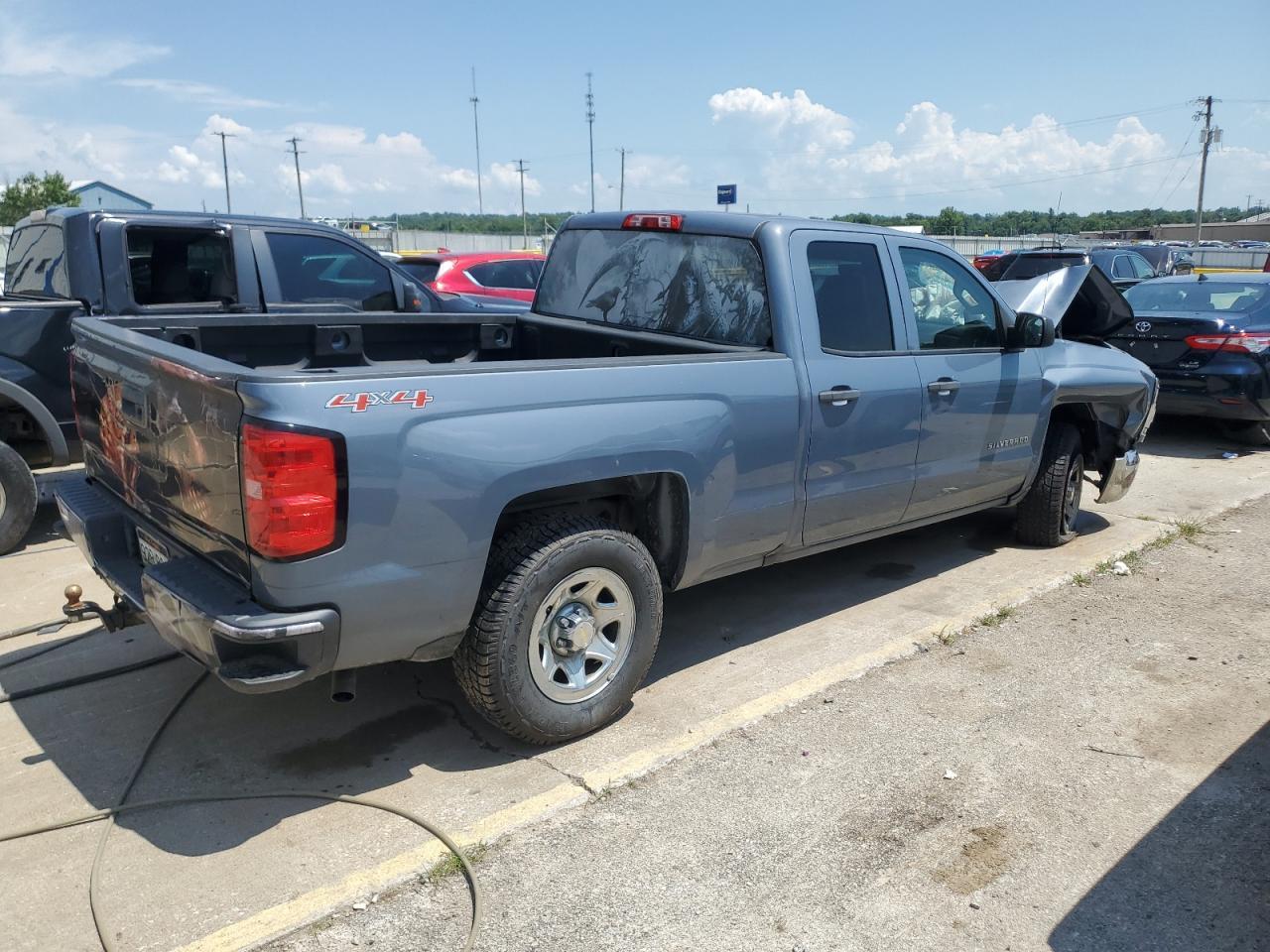 2016 Chevrolet Silverado K1500 - Фото 3