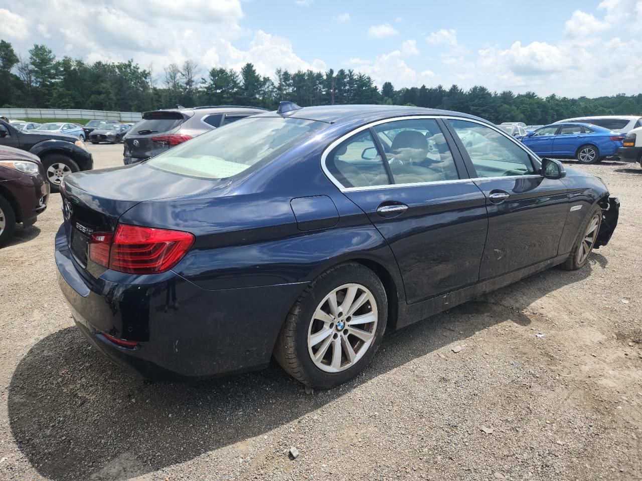 2015 BMW 528 Xi - Фото 3