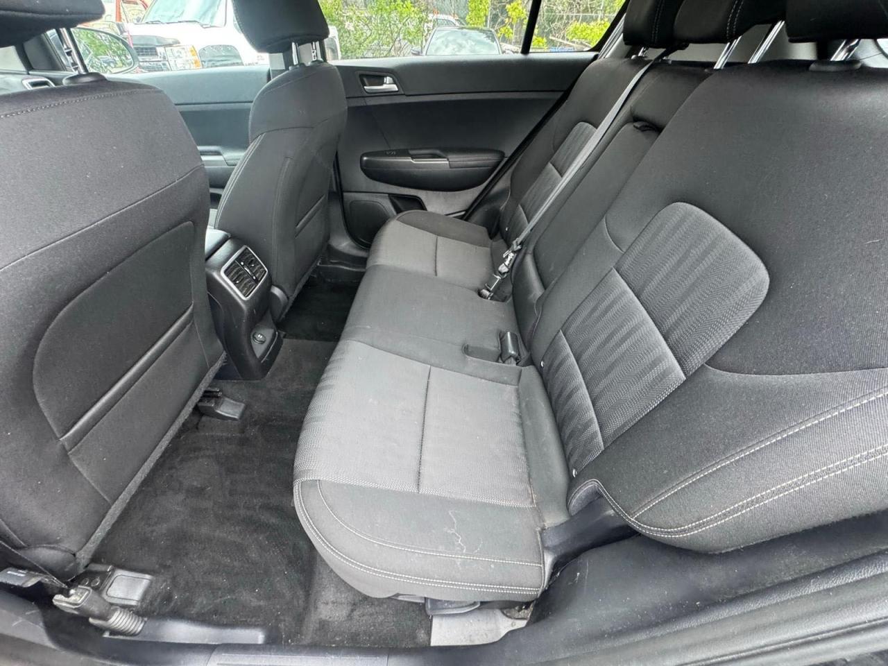 2020 Kia Sportage Lx - Image 6