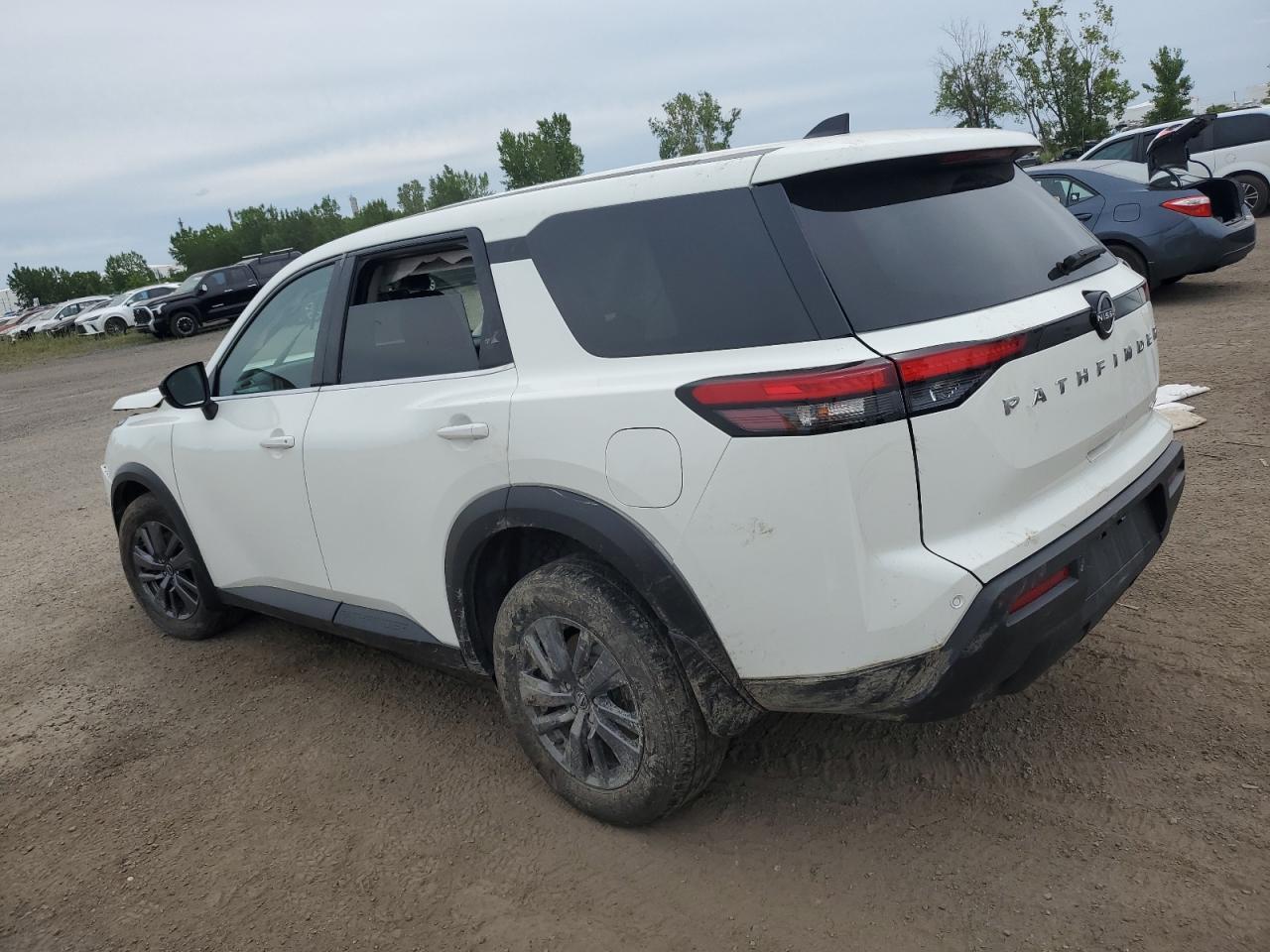 2024 Nissan Pathfinder S - Фото 2