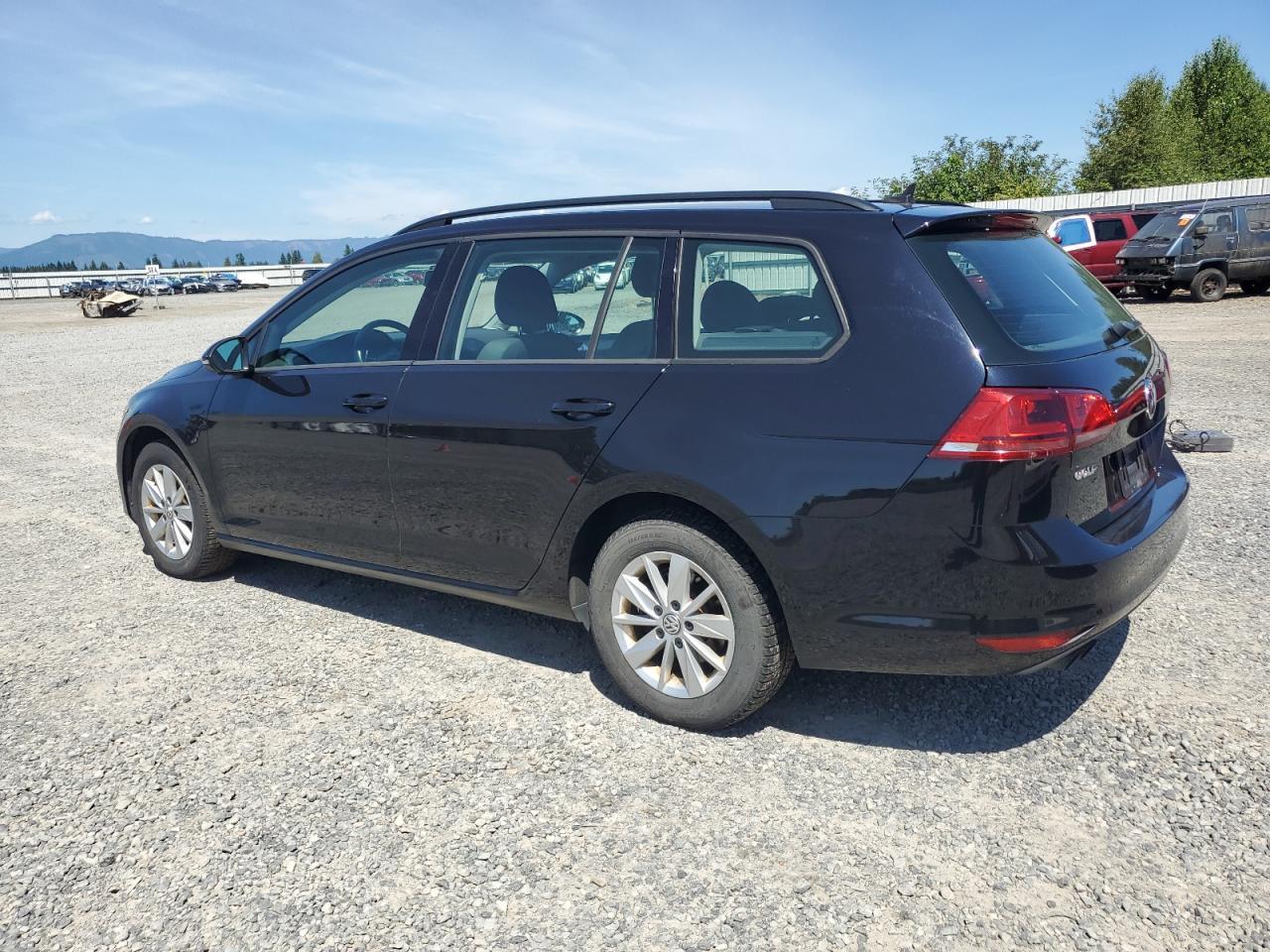 2015 Volkswagen Golf Sportwagen S - Фото 2