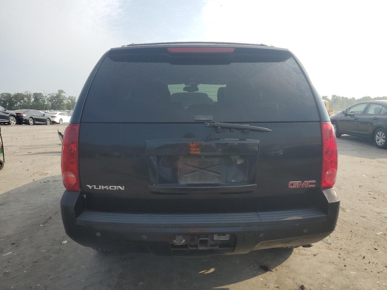 2007 GMC Yukon - Image 6