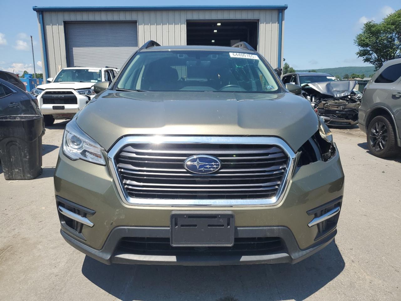 2022 Subaru Ascent Premium - Image 5