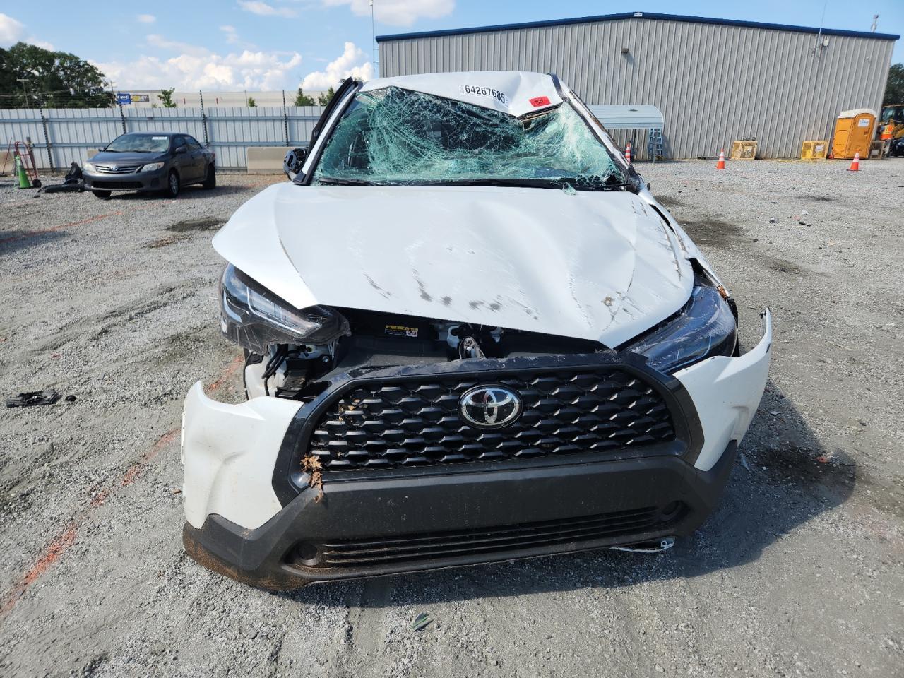 2025 Toyota Corolla Cross L - Фото 5