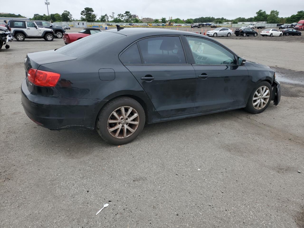 2012 Volkswagen Jetta Se - Фото 3