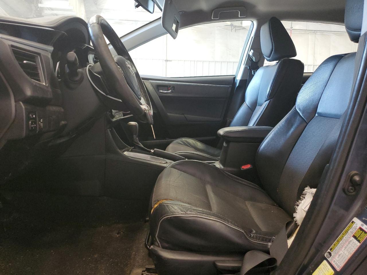 2015 Toyota Corolla L - Фото 7