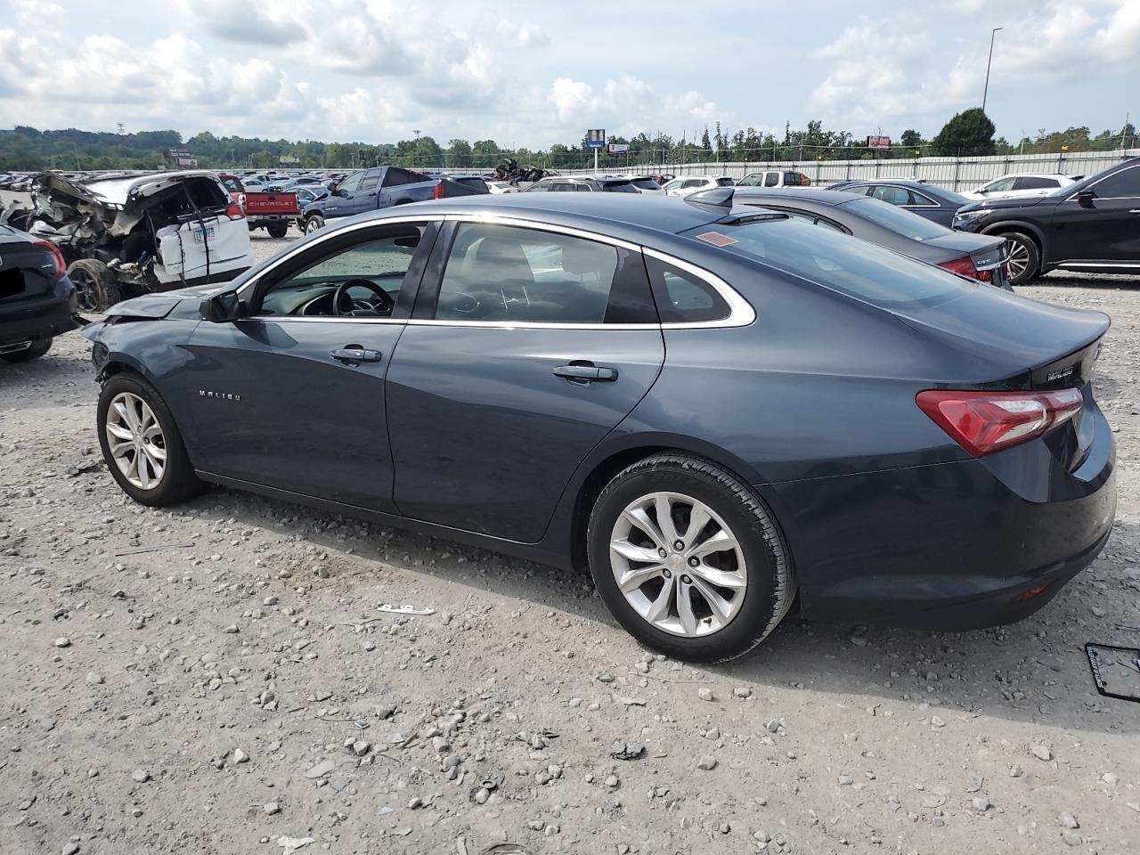 2020 Chevrolet Malibu Lt - Фото 2