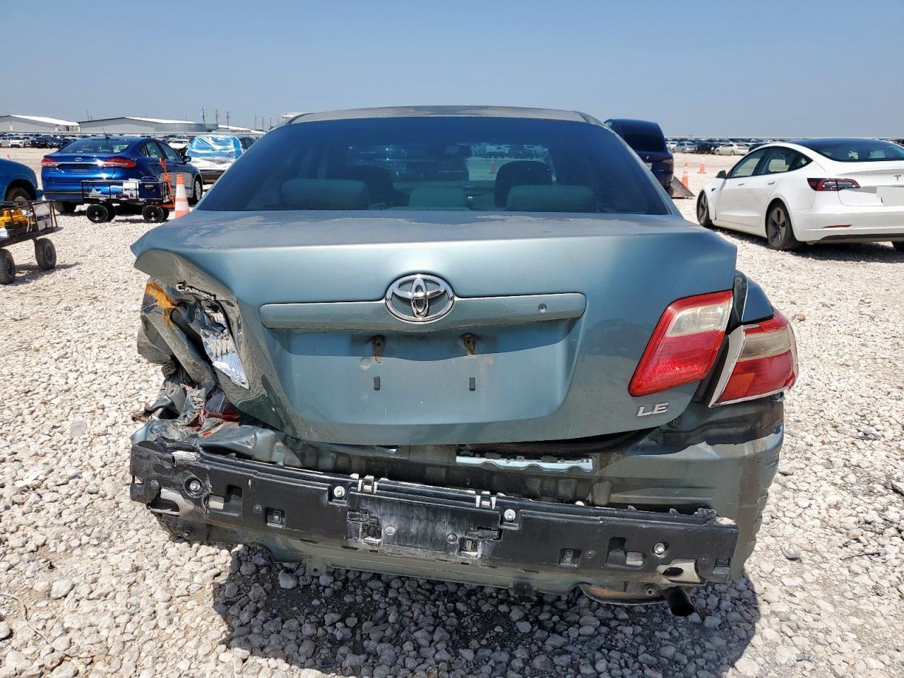 2009 Toyt Camry Le - Фото 6