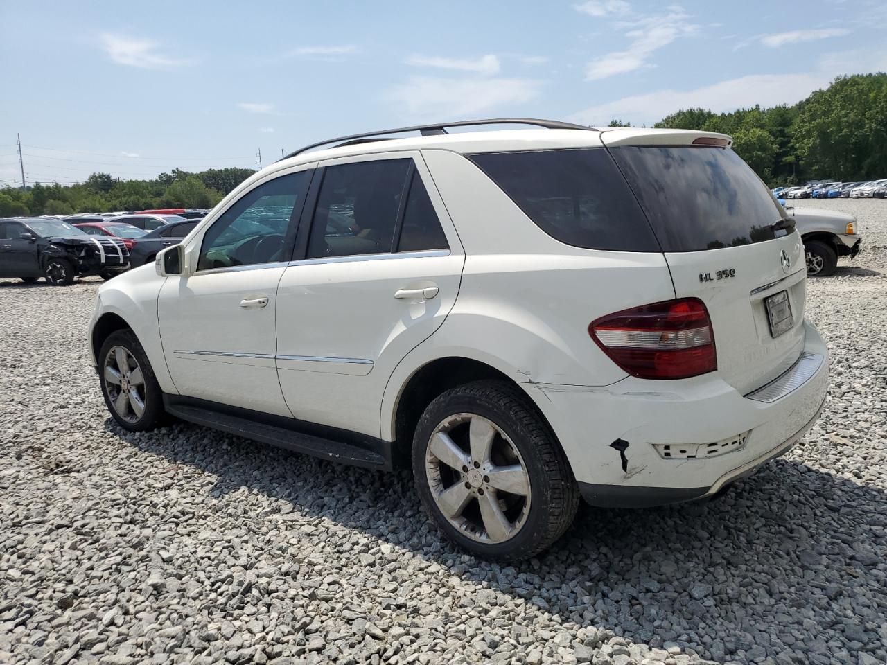 2011 Mercedes-Benz Ml 350 4Matic - Фото 2