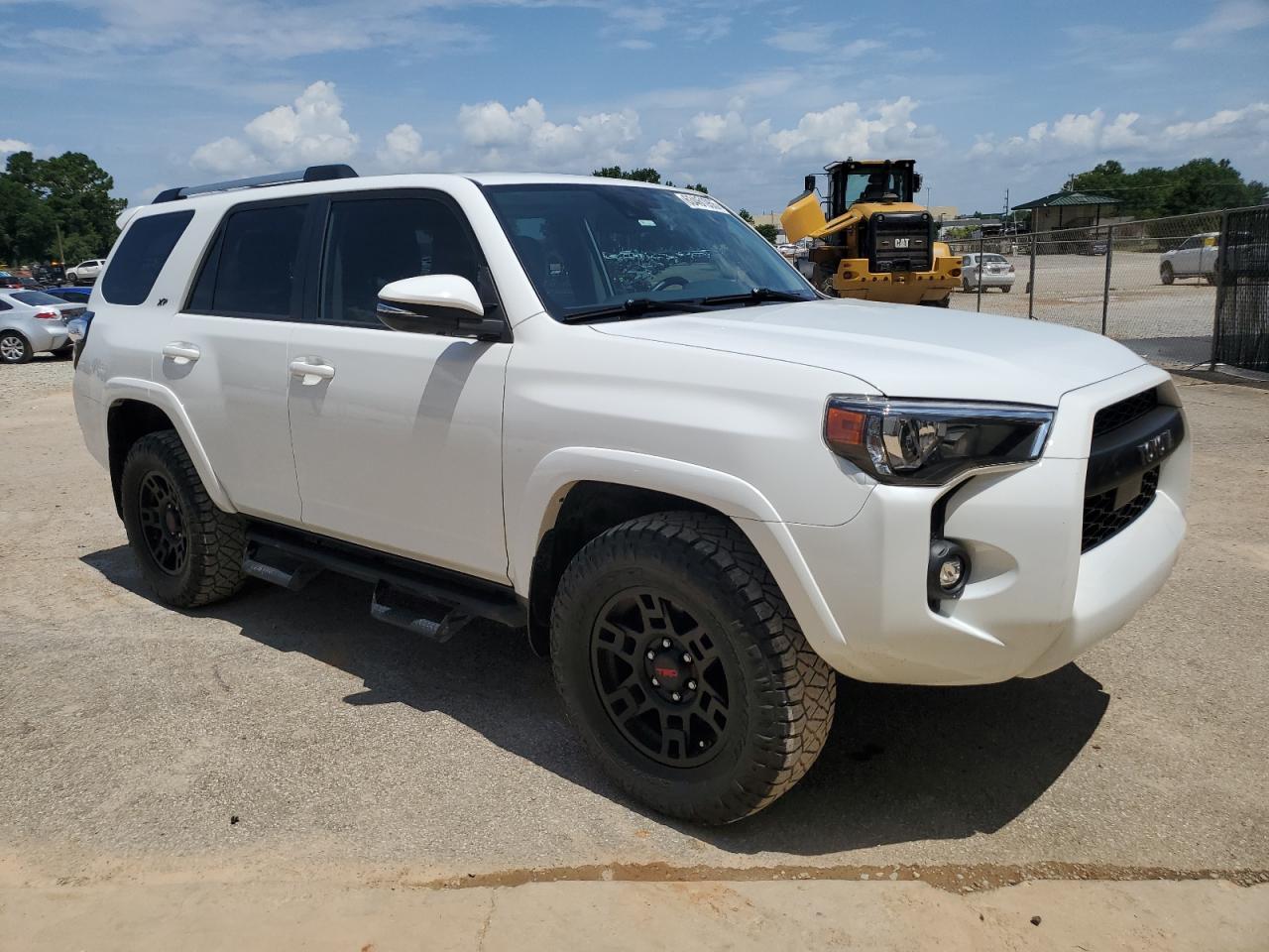 2022 Toyota 4Runner Sr5/Sr5 Premium - Image 4