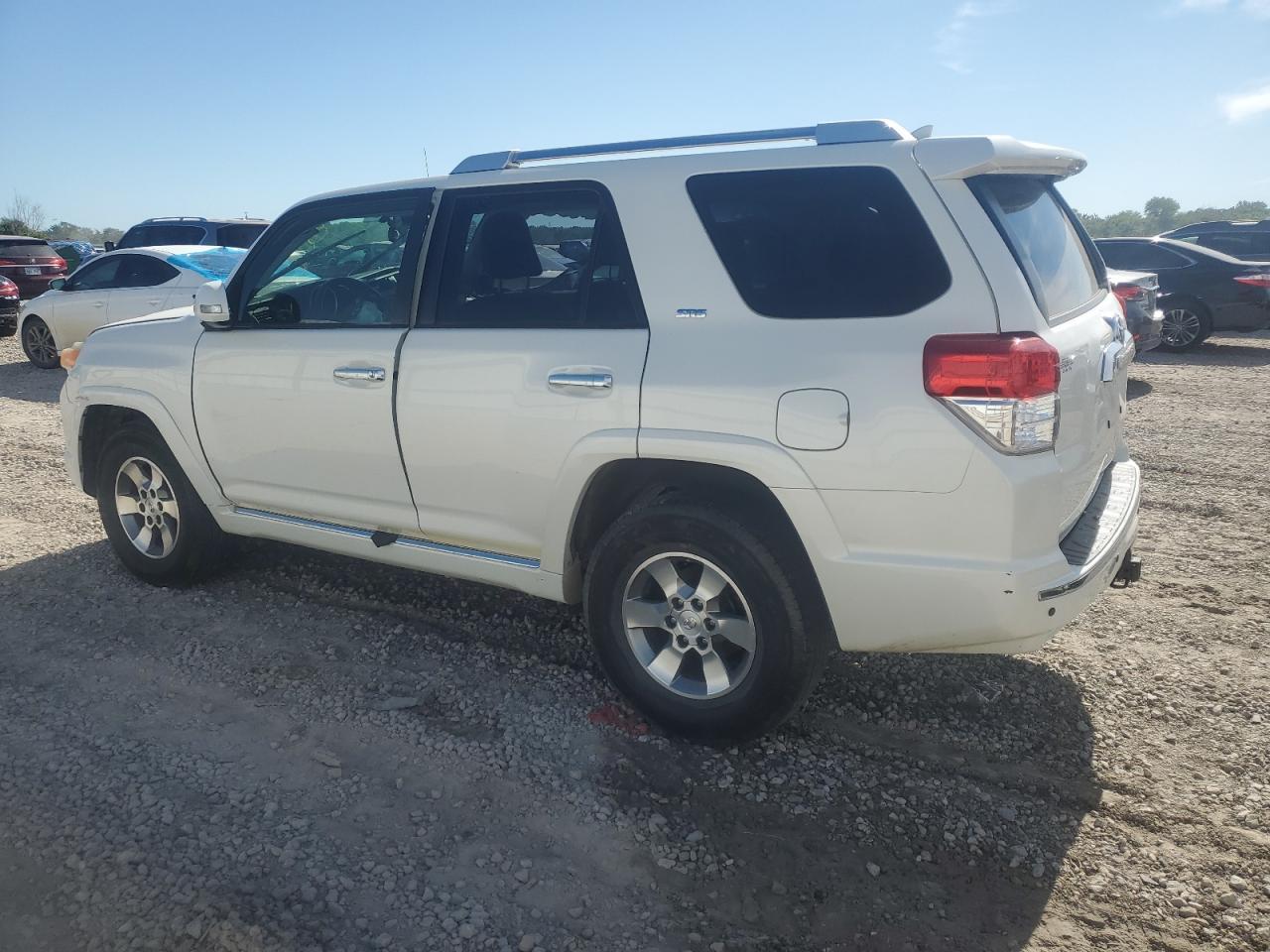 2011 Toyota 4Runner Sr5 - Фото 2