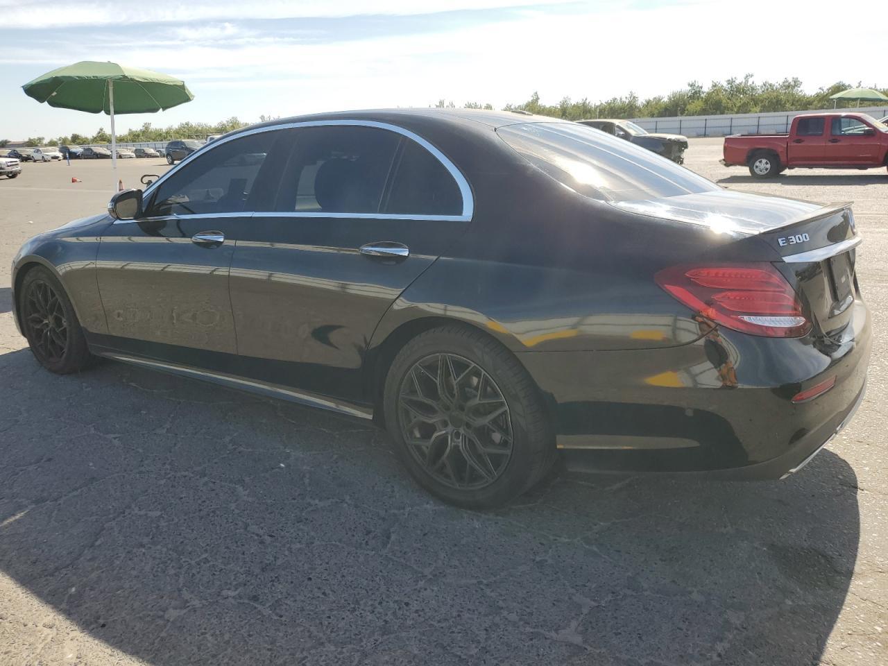 2018 Mercedes-Benz E 300 - Image 2