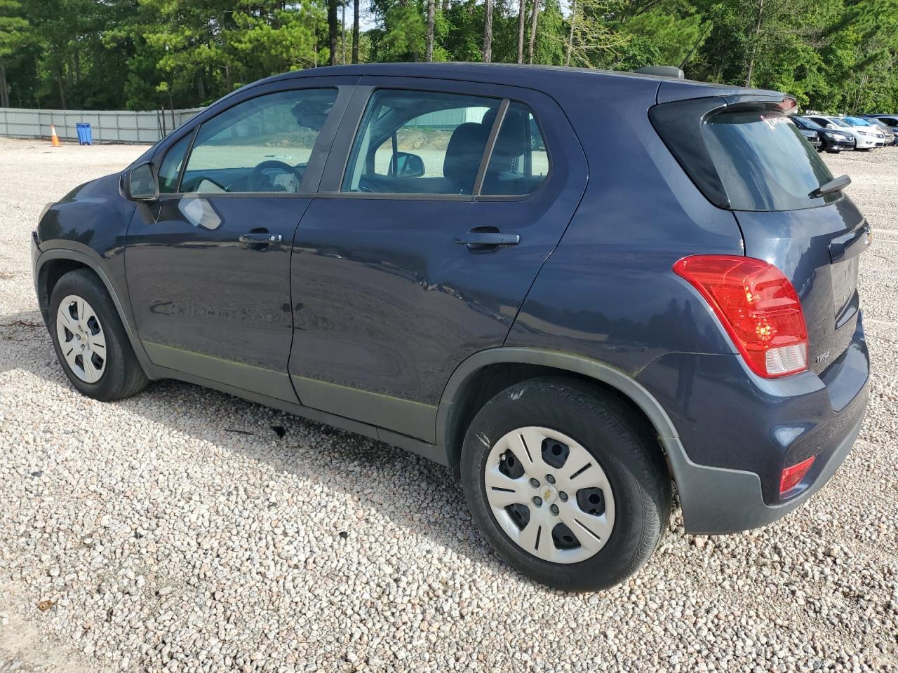 2018 Chevrolet Trax Ls - Фото 2