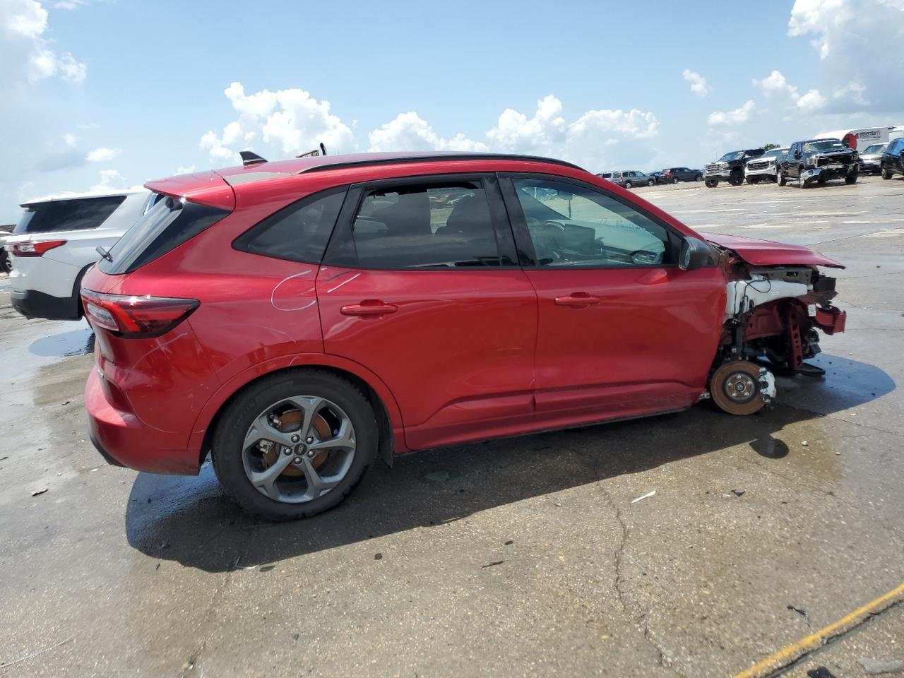 2024 Ford Escape St Line - Image 3