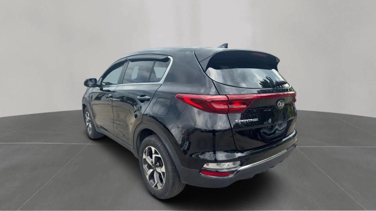 2020 Kia Sportage Lx - Image 3