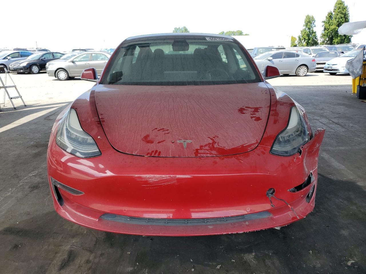2018 Tesla Model 3 - Image 5