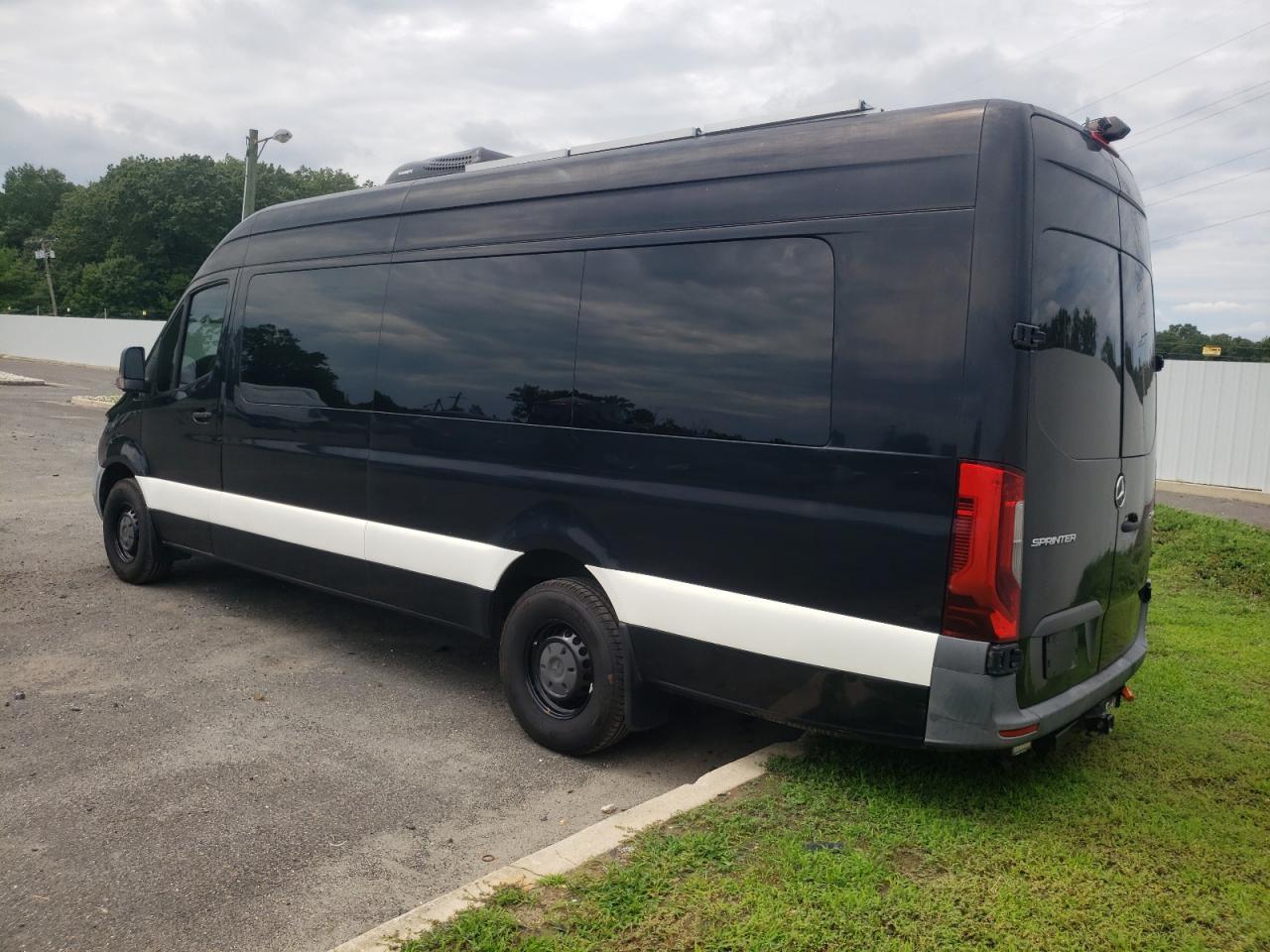2020 Mercedes-Benz Sprinter 2500 - Фото 2