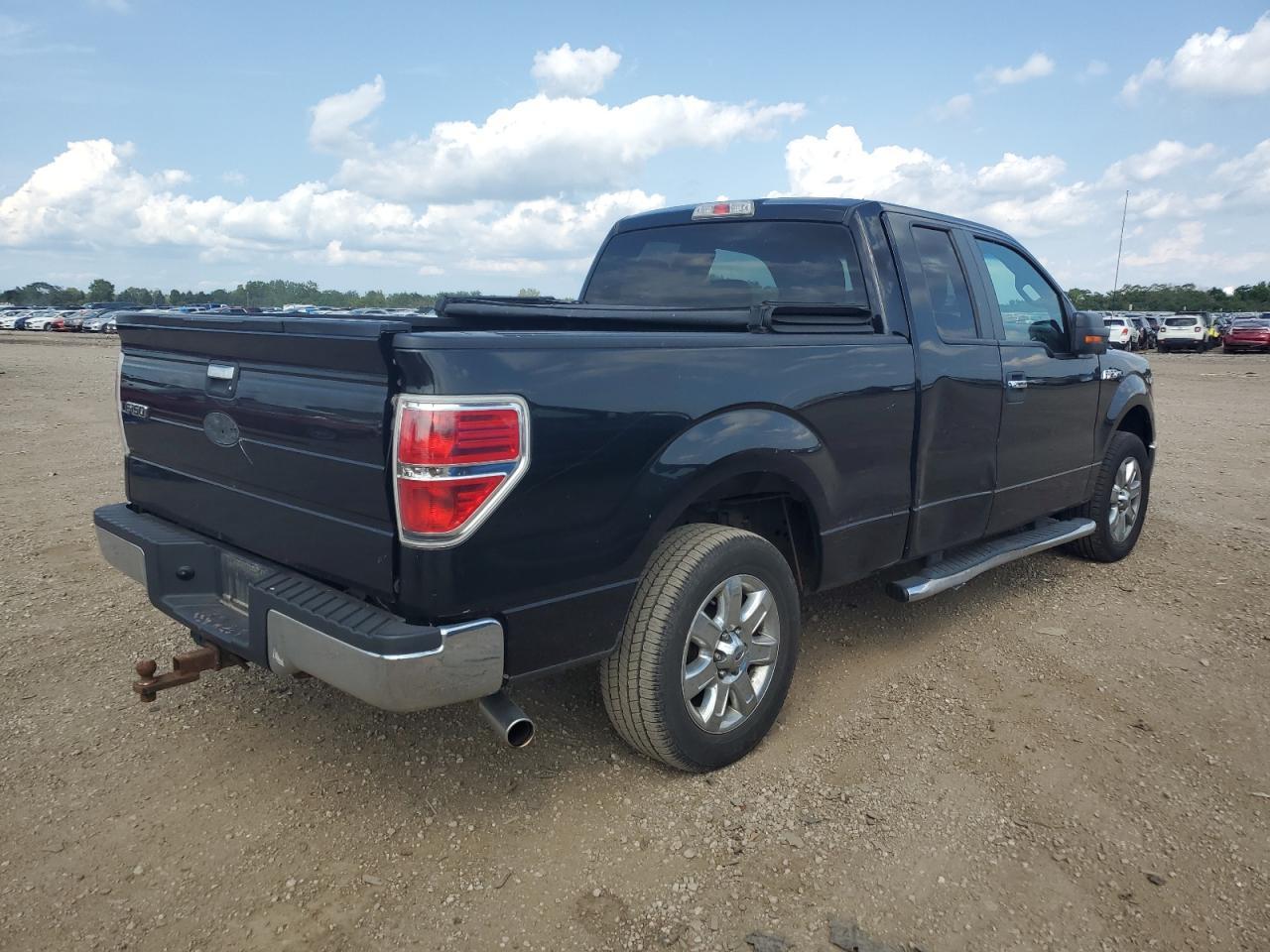 2013 Ford F150 Super Cab - Фото 3