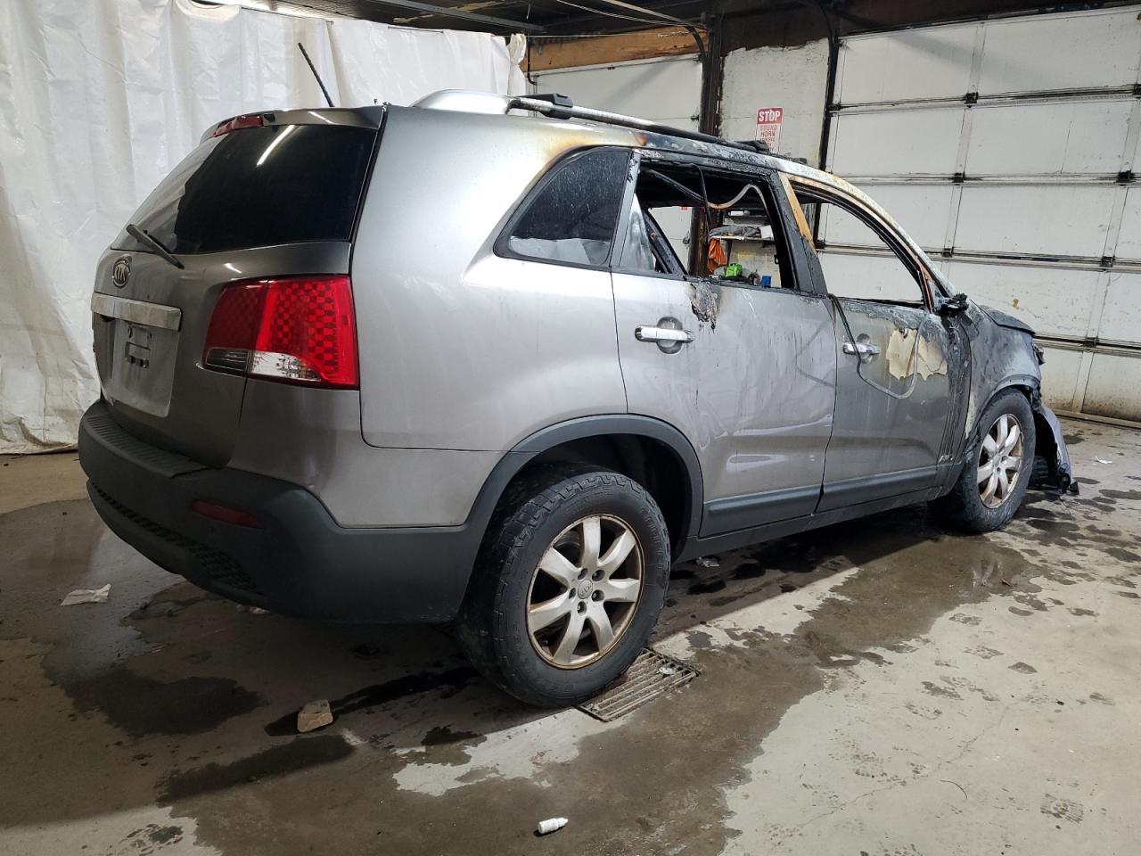 2012 Kia Sorento Base - Image 3