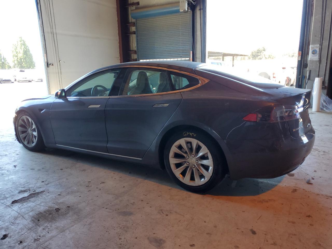 2018 Tesla Model S - Фото 2