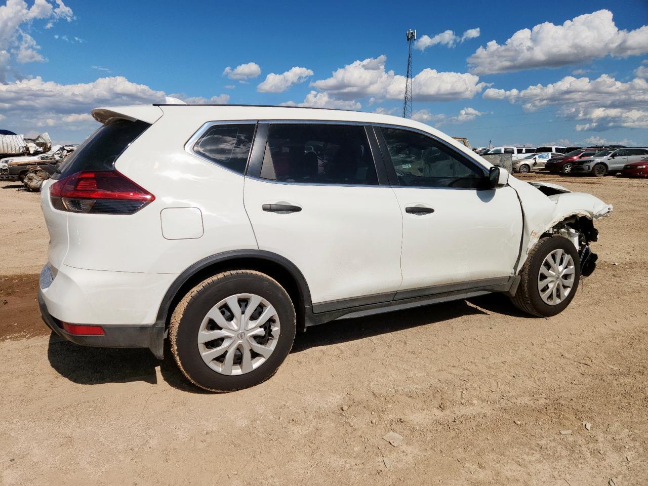 2020 Nissan Rogue S - Фото 3