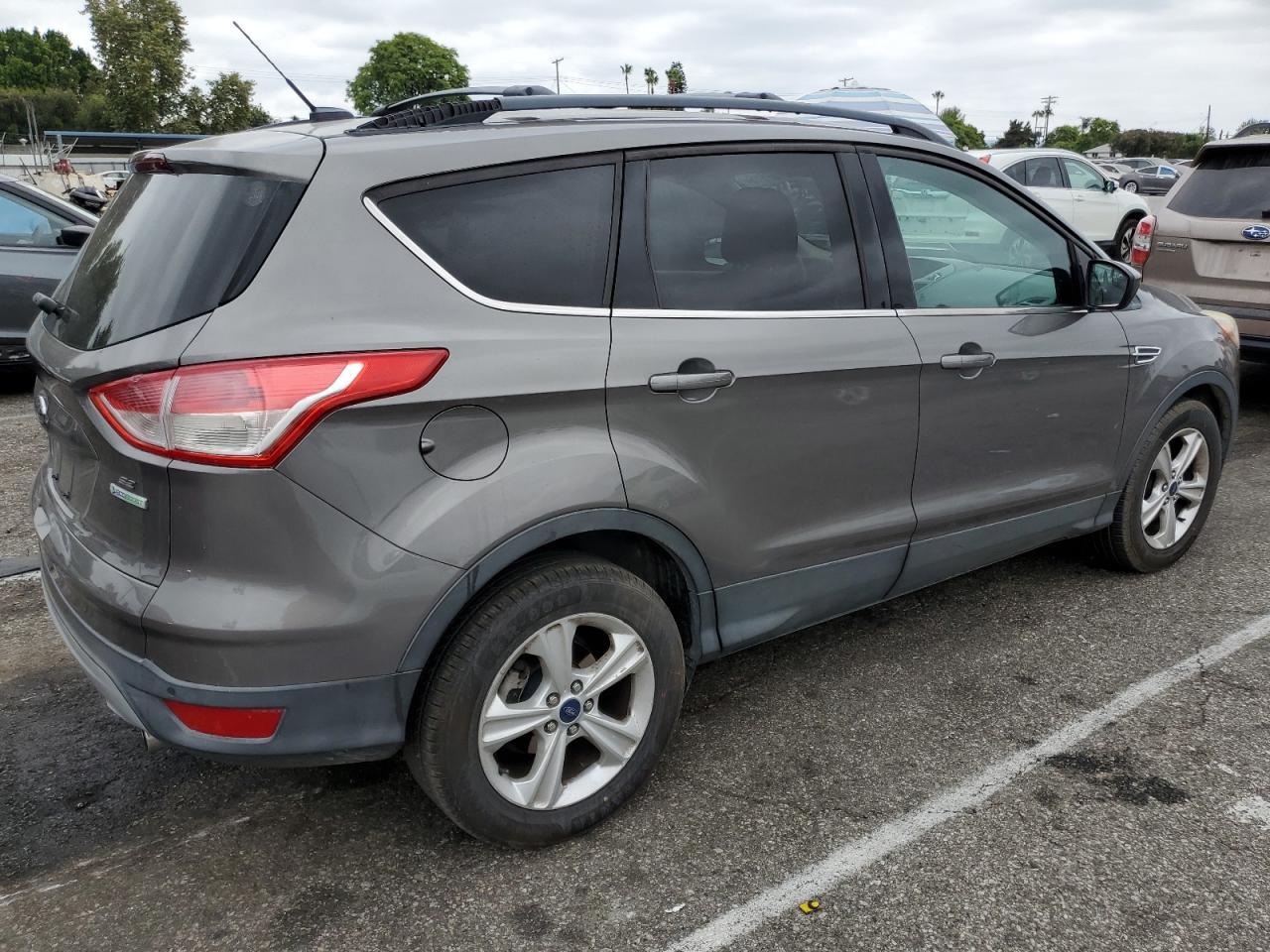 2013 Ford Escape Se - Фото 3