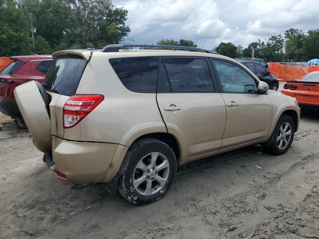 2010 Toyota Rav4 Limited - Фото 3